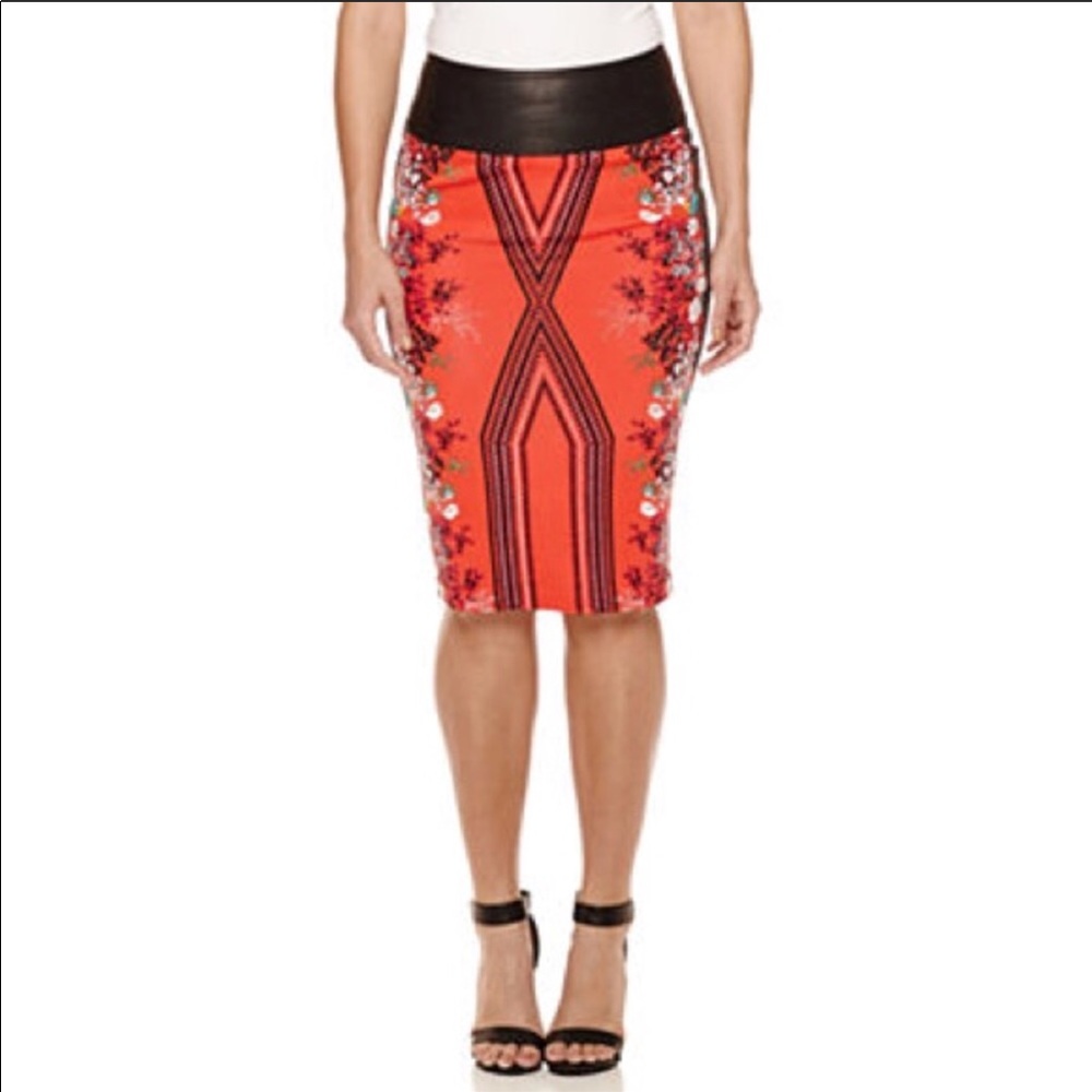 Bisou Bisou Pencil Skirt - Sz 12
